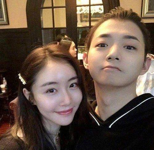 娱乐圈吃瓜图片大全,吃瓜图片大全背后的故事